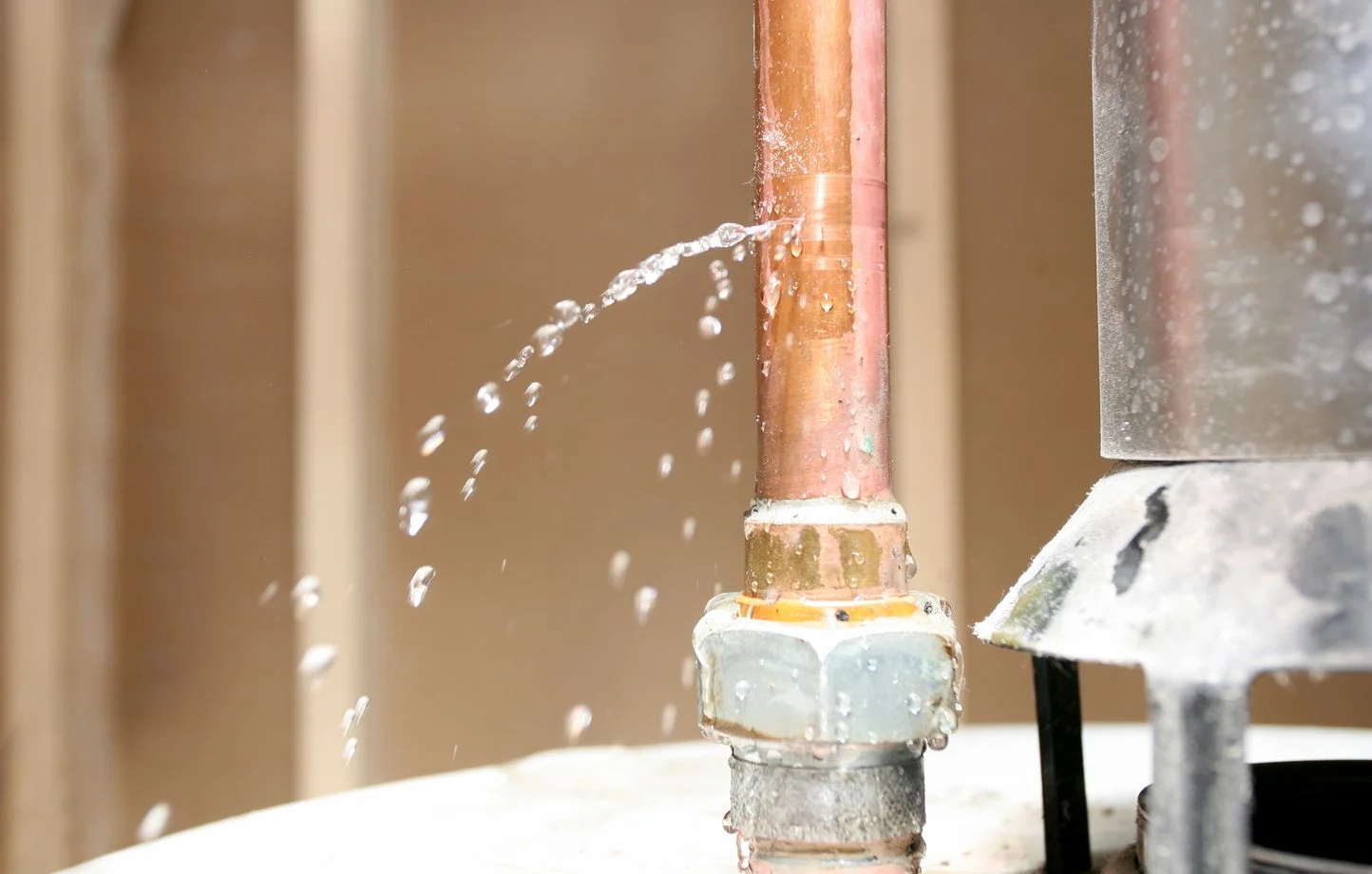 Détecter une fuite d'eau dans les Pyrénées Orientales